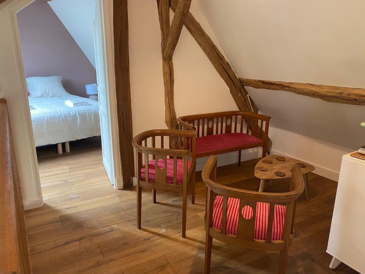 Une Vie En Rose Pressagny l'Orgueilleux Exterior photo